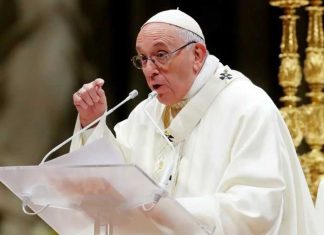 Papa Francisco: Llegó la hora de dejar de contaminar y saquear la Tierra