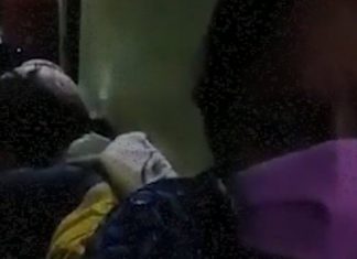 Mujer pide ayuda para trasladar el cadáver de su esposo fallecido por Coronavirus