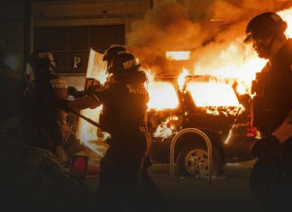 EE.UU.: Tensión por racismo y violencia policial