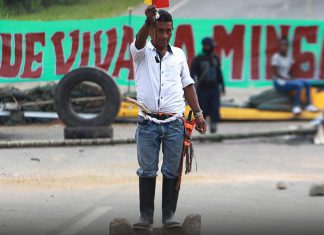 Indígenas se despliegan por la paz en Colombia