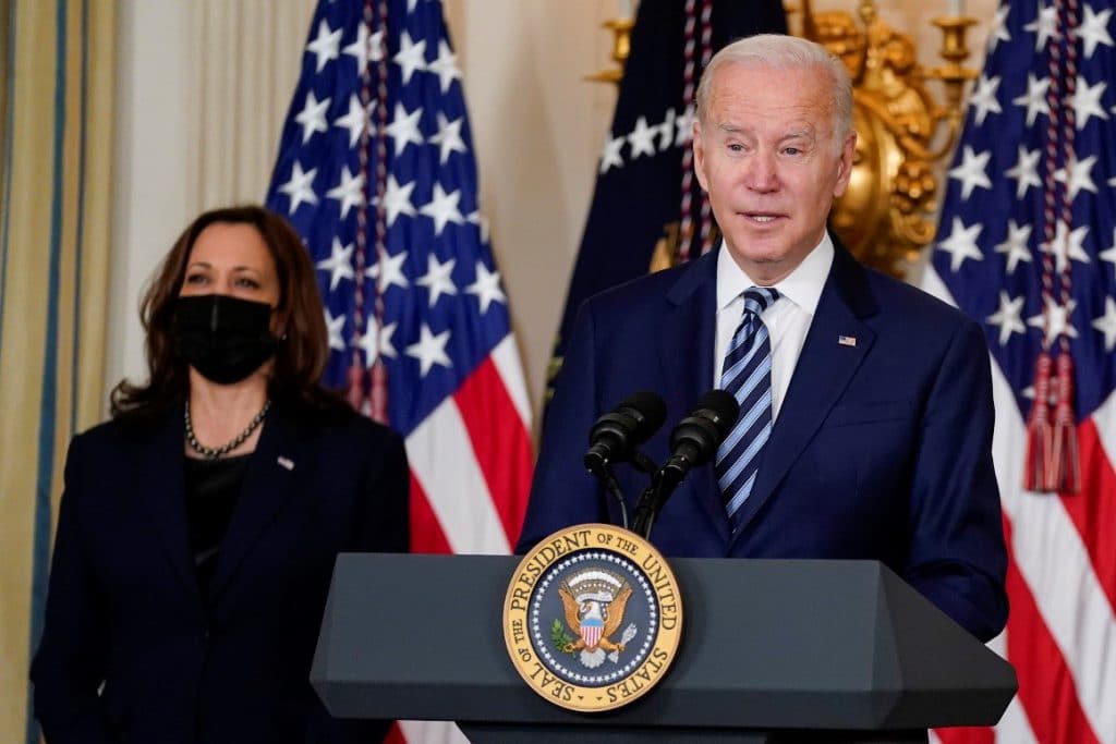 Kamala Harris con Joe Biden en la Casa Blanca. Fuente: AFP