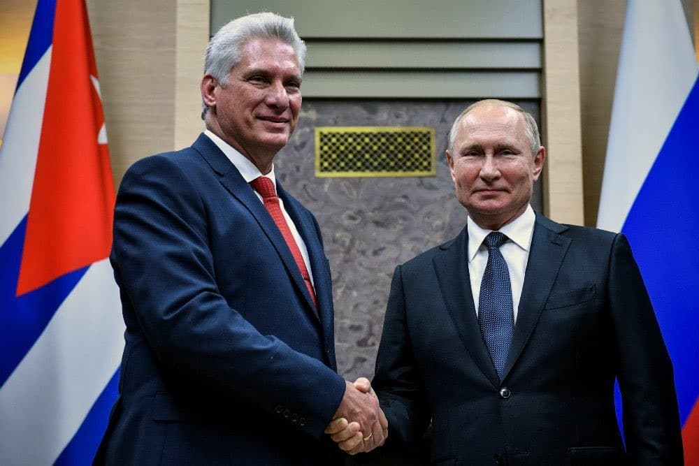 Miguel Díaz-Canel, presidente de Cuba y Vladímir Putin, presidente de Rusia. Fuente: Ministerio de Exteriores ruso