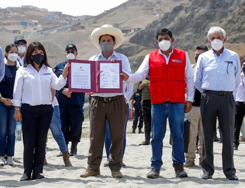 Gobierno de Perú declara emergencia nacional ante “ecocidio”. Foto: Ministerio de Ambiente