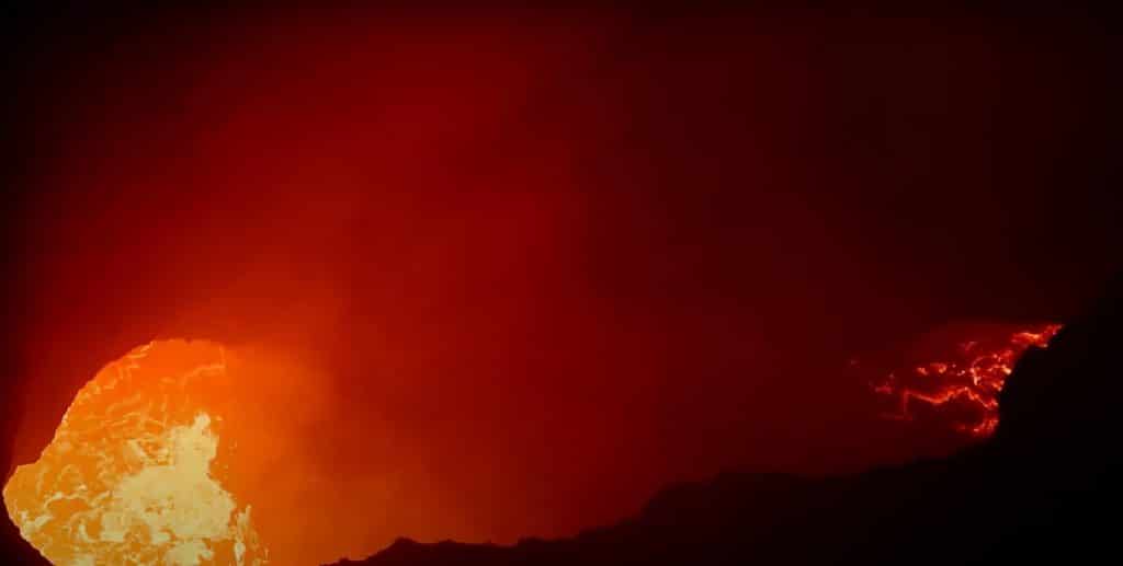 Durante la expedición, el youtubers pudo captar el ardiente Lago de Lava. Foto: Le grand JD.