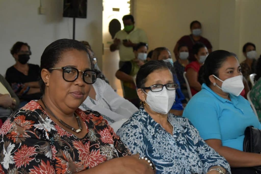 En Nicaragua, el 50 % de los cargos públicos son ocupados por mujeres.