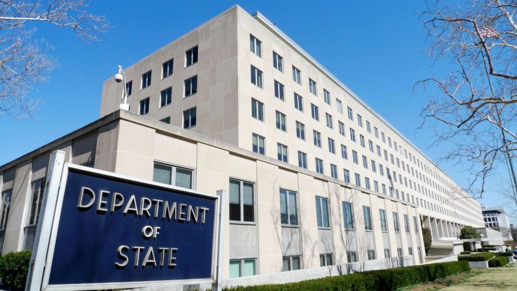 El Departamento de Estado es la agencia de EE.UU. encargada de la Política Exterior y la que ha financiado los programas biológicos en Ucrania, donde se crean patógenos mortales. Foto: J. Scott Applewhite/AP
