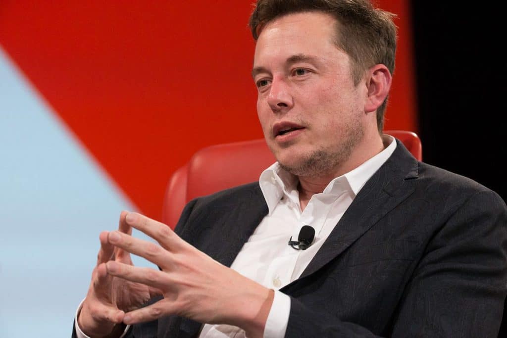 Elon Musk mantiene paralizada la compra de Twitter, por la gran cantidad de bots de la plataforma social. Foto: AFP
