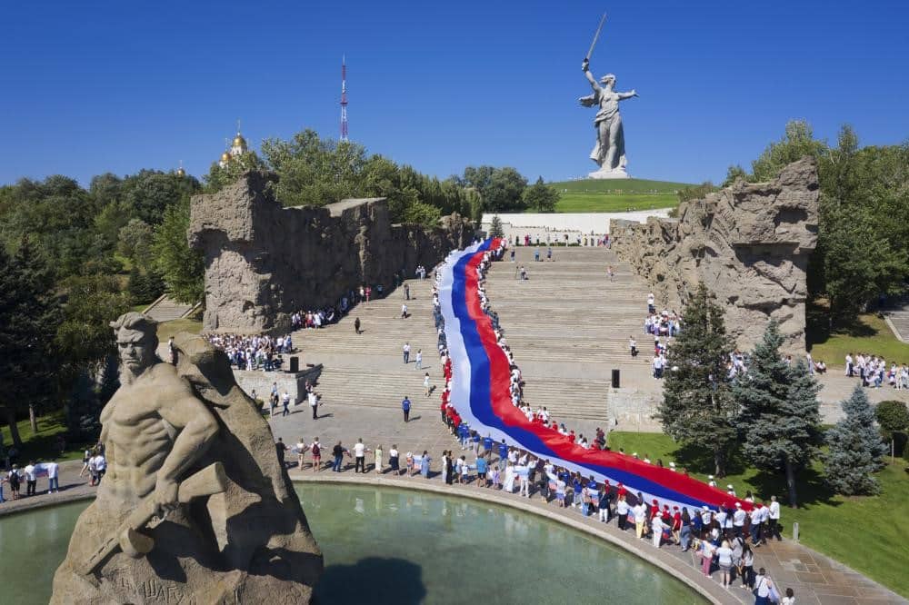 Celebración del Día de la Bandera Nacional en Rusia, 22 de agosto, 2022. Foto: AP