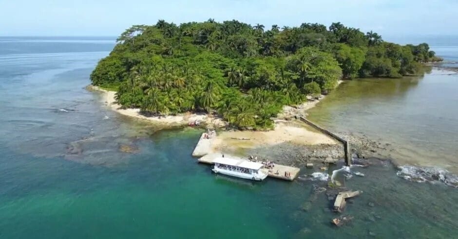 Isla Uvita, un refugio ideal para una aventura sin compañía. Foto: La República