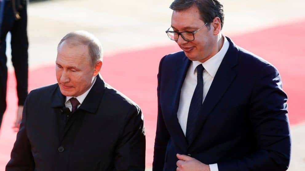 Rusia y Serbia acordaron el suministro de gas de manera ininterrumpida. Foto: AP