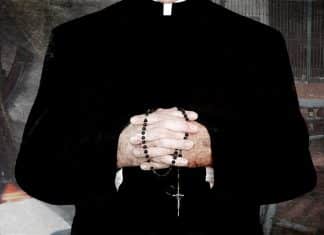 Políticos con sotana: traición, manipulación y mentiras al Pueblo