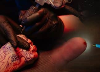 ¿Cómo los tatuajes ayudan con la diabetes?