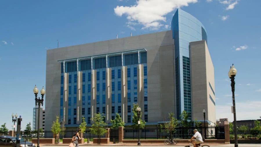Laboratorio Nacional de Enfermedades Infecciosas Emergentes de la Universidad de Boston, uno de los 13 laboratorios de nivel 4 de bioseguridad en los Estados Unidos.