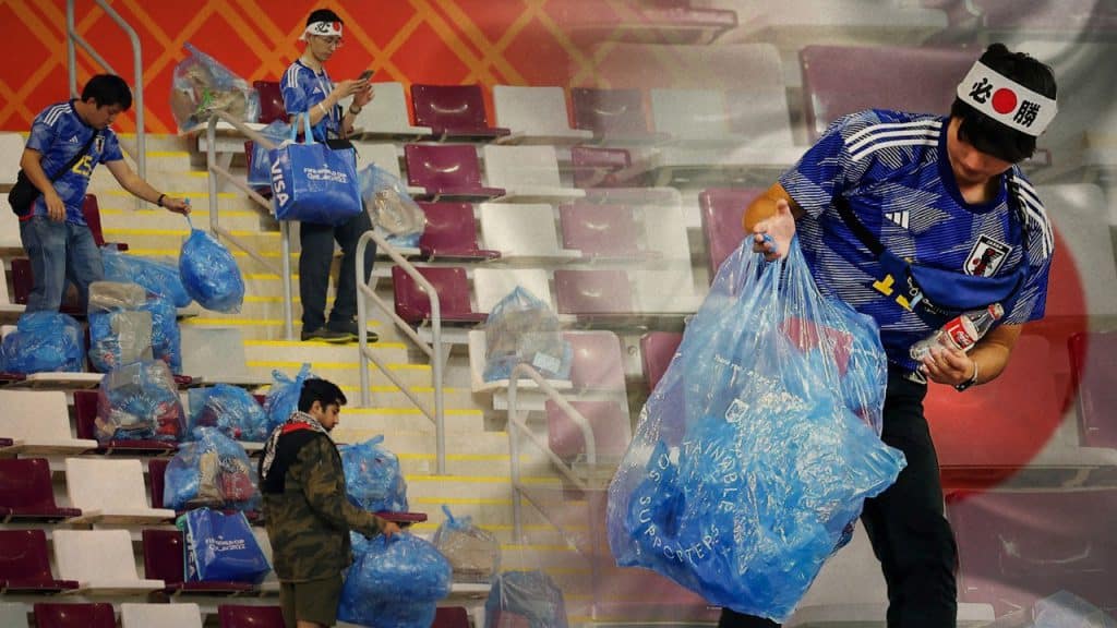 Japoneses se reunieron con bolsas para limpiar hasta que no haya ningún residuo en el estadio de Qatar