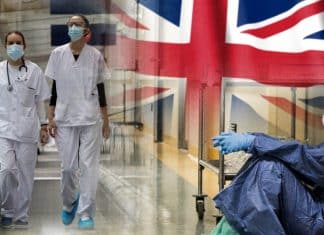 Nurses protest to increase salary in the U.K