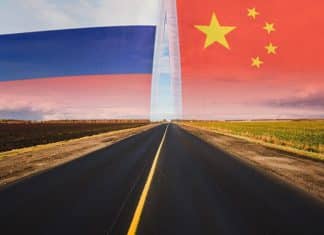 Rusia y China conectan sus fronteras a través de un megacorredor vial