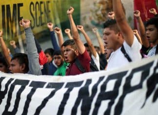Autoridades suman 40 nuevas evidencias en el caso Ayotzinapa