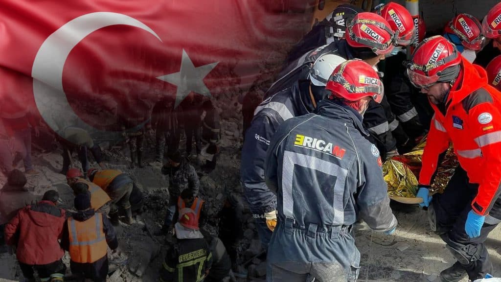 Turkey halts rescue earthquake survivors