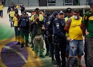 Procesan a centenares de implicados en el intento de golpe de Estado en Brasil