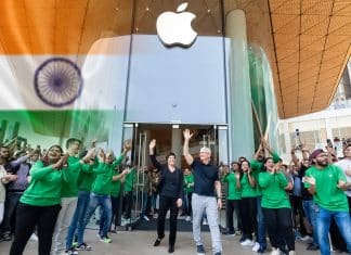 Apple opens its first store in India Apple opens its first store in India