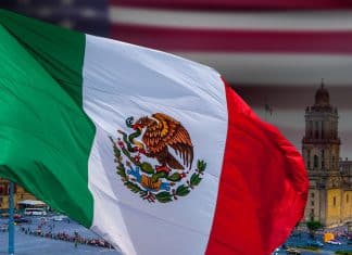 México responde a senador estadounidense y lo cataloga de ignorante y racista