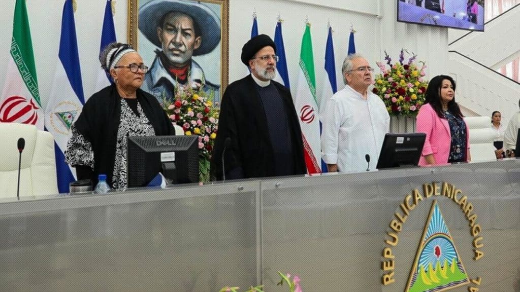 El presidente de Irán, Ebrahim Raisi, participó en una sesión especial en el Parlamento de Nicaragua