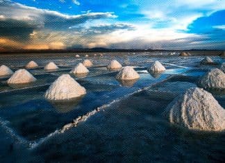 Rusia y Bolivia firman acuerdo de cooperación en extracción de litio