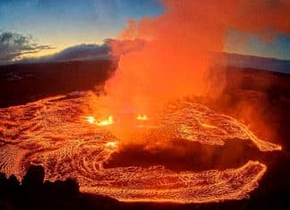 Kilauea volcano in Hawaii erupted