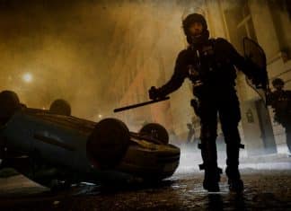 ¿Autoridades de Francia infiltran militares en protestas?