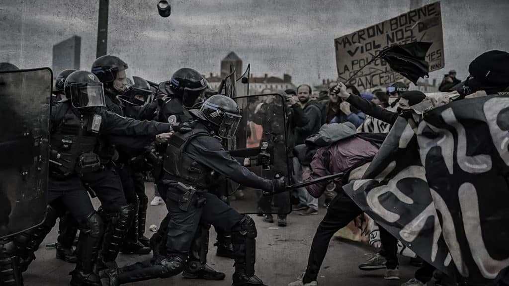 Al menos 1,056 manifestantes han sido procesados judicialmente en Francia.