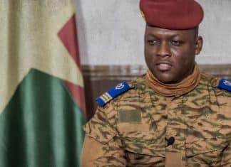 Presidente de Burkina Faso denuncia a medios occidentales por difundir mentiras