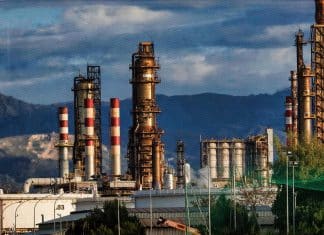 Comercio de petróleo entre Rusia e India se consolida