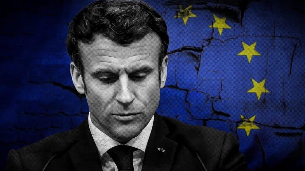 Macron aborda desafíos de Europa en conferencia de embajadores.