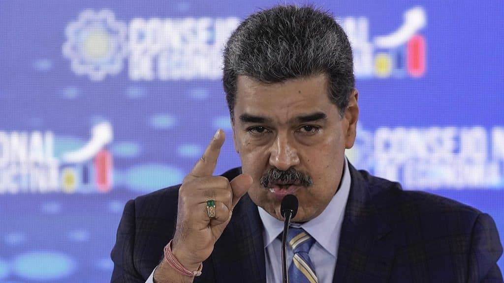 Maduro pide a Guyana que rechace la militarización por EE.UU.