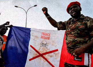 Protestas en Níger exigiendo la retirada de las tropas francesa