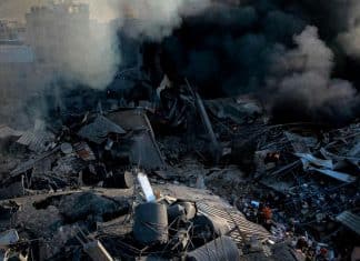 ONU aprueba resolución para una tregua humanitaria, mientras Israel bombardea Gaza