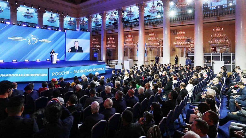 En la Conferencia 'Rusia-América Latina': Llamado a la unidad contra sanciones unilaterales