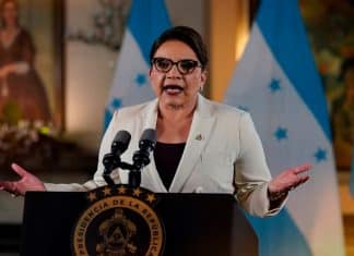 Honduras exige a Estados Unidos respeto a su soberanía y autodeterminación