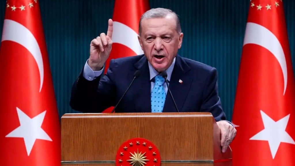 Erdogan aseguró que Occidente es responsable de los crímenes de Israel contra los civiles en Gaza.