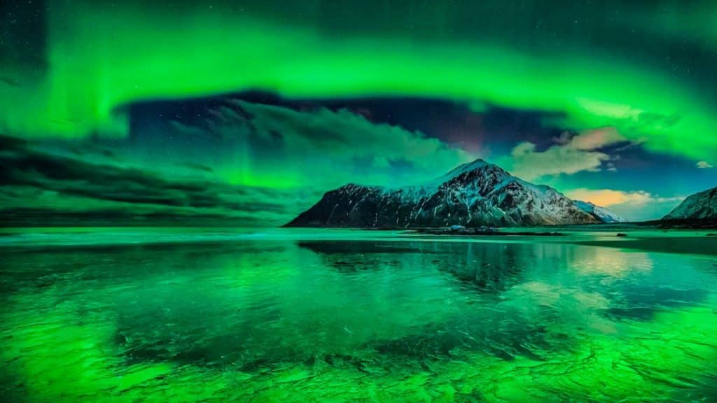 La magia del universo en imágenes de auroras boreales.