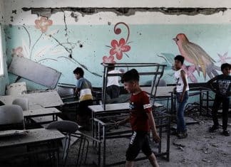 Ejército de Israel asesina decenas de palestinos en ataque a escuela de la ONU