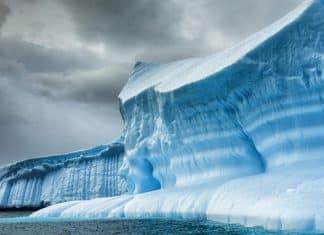 El iceberg más grande del mundo se dirige al Atlántico