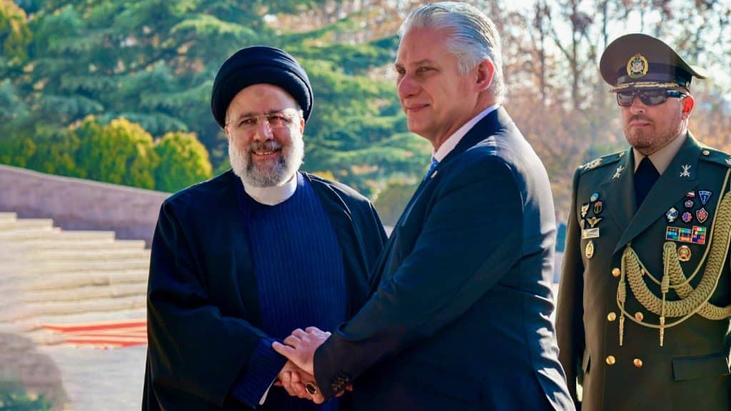 Irán y Cuba firman nuevos acuerdos de cooperación estratégica.