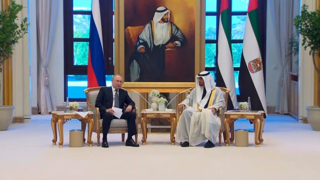 Rusia busca estrechar lazos con Arabia Saudita y los Emiratos Árabes Unidos.