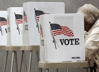 Ciudadanos no confían en la democracia de Occidente