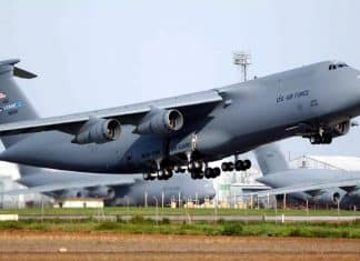 Estados Unidos envía 230 aviones y 30 barcos con armas a Israel