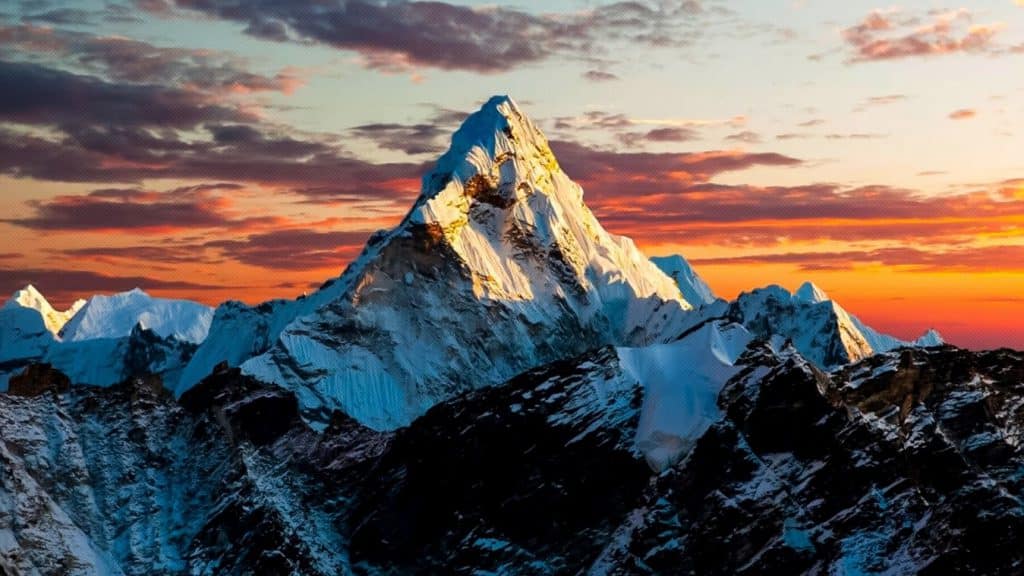 Distintas montañas perfilan como las más grandes de cada continente en el mundo.