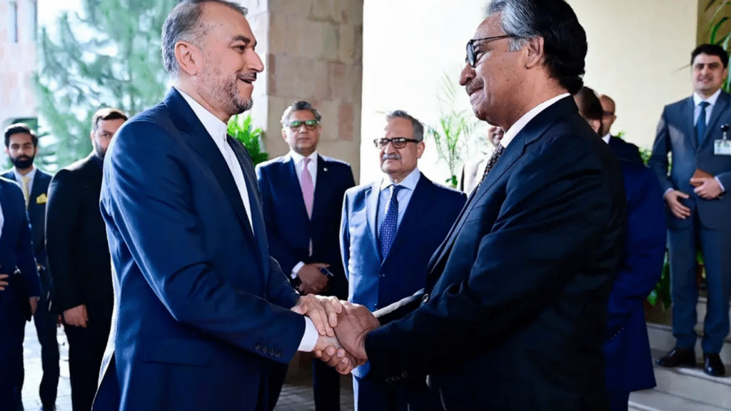 Pakistán e Irán comprometidos con la paz en reunión bilateral en Islamabad.