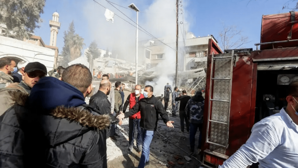 Al menos siete víctimas mortales en bombardeo del ejército de Israel contra Siria.