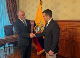 Ecuador da marcha atrás: no enviará armas rusas a Estados Unidos